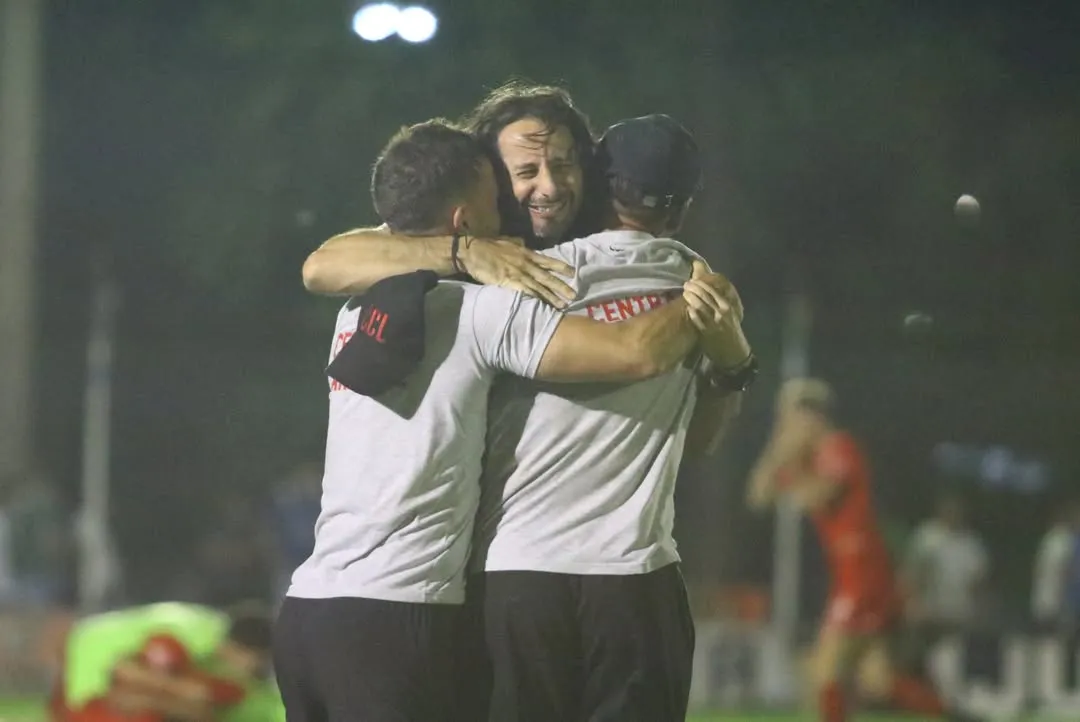 Felicidades Campeón🏆Central Larroque se consagró campeón del Torneo Clausura Luis María Cabeza. (7)