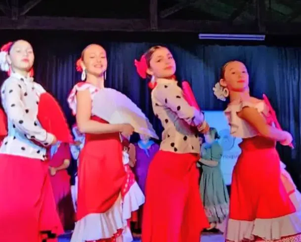 597191609_10239315020910814_5305197221131022079_n