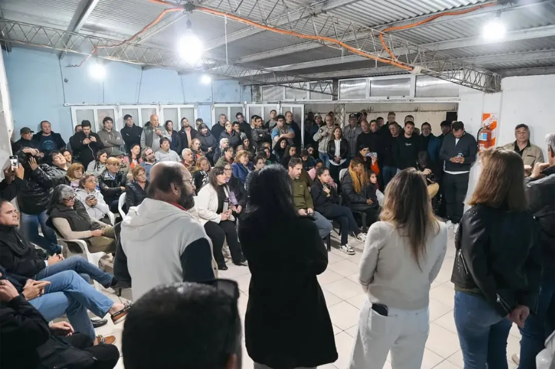 Gracias a los compañeros y compañeras de Larroque por acompañar siempre con esperanza y convicci