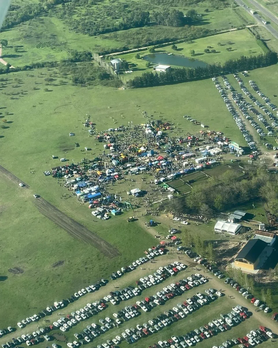 555878945_1207171731441050_5820687219169194703_n