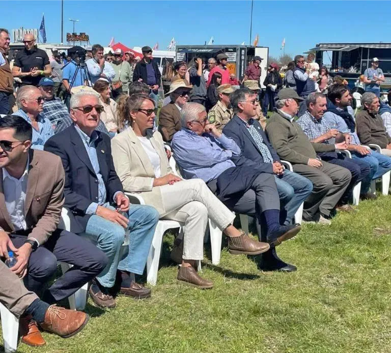 556996433_1207171758107714_5584921520566953535_n