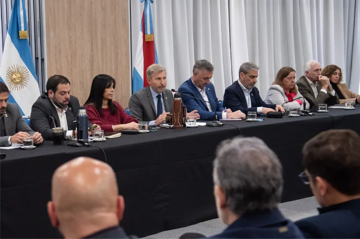 2025_09_03-gabinete_conjunto-dsc_3510