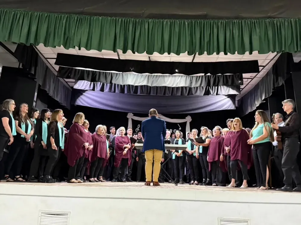 576265493_122245860830167571_3297139525607340362_n