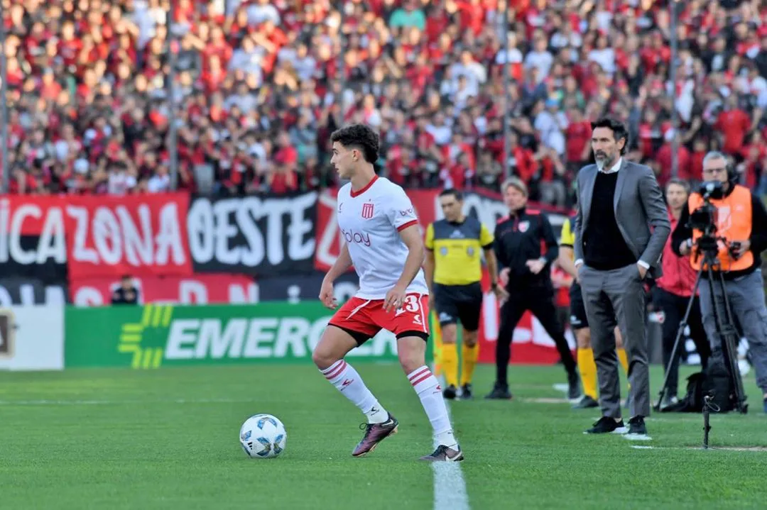 384053432_1779535055815822_8557454897930906207_n