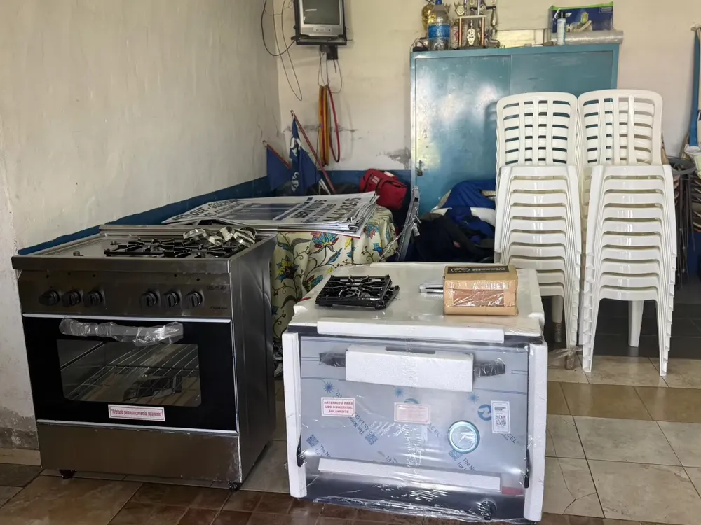 565702774_1235065711998885_2465816531489164996_n