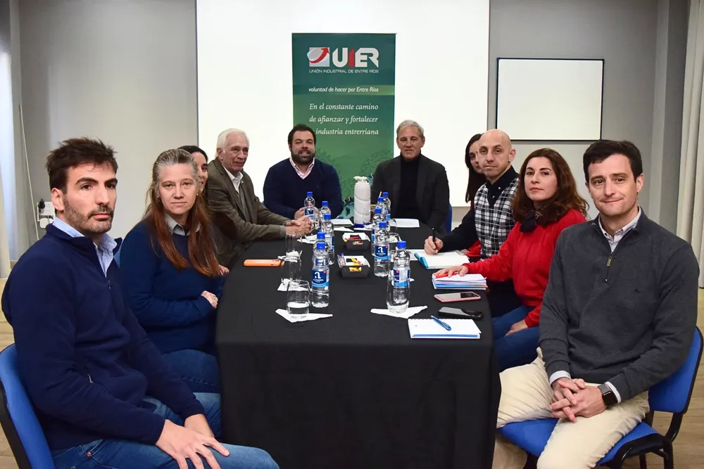 uier-consejo-tripartito