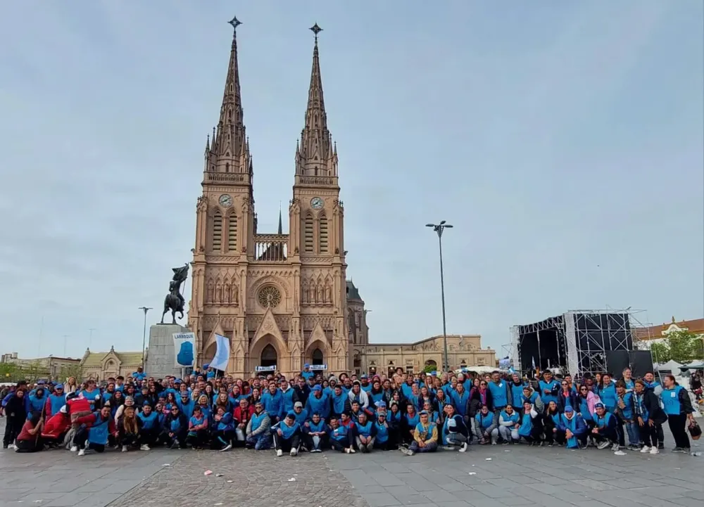 516776341_10228312205406052_8685539280117029639_n