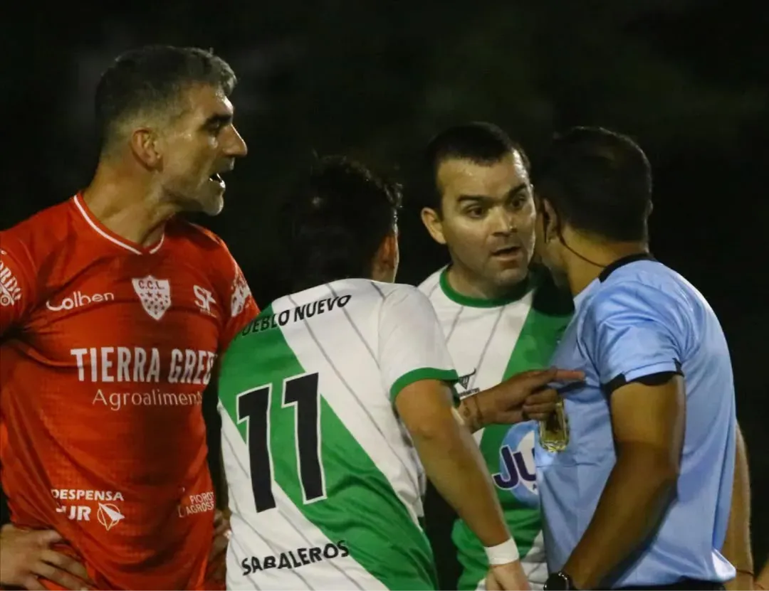 R E T R A T O S⚽️ (1)