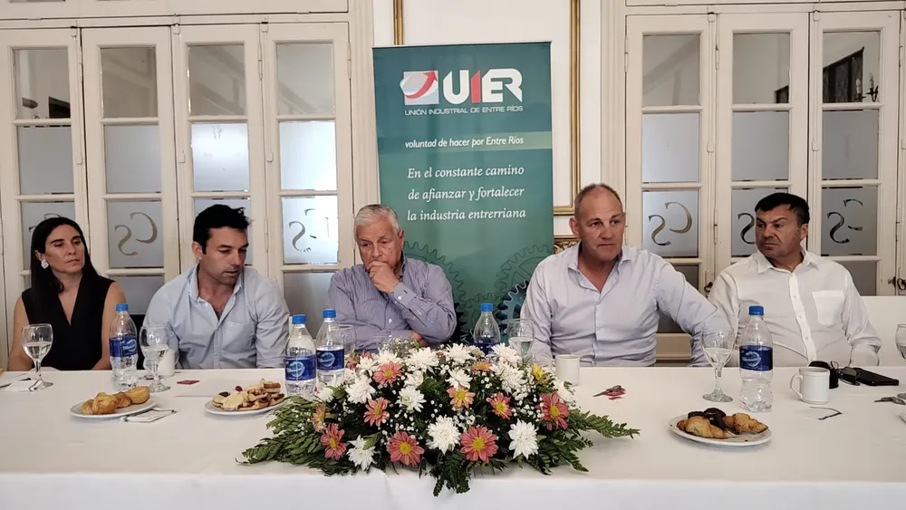 uier-cierre-de-ano-cd-concepcion-del-uruguay-1