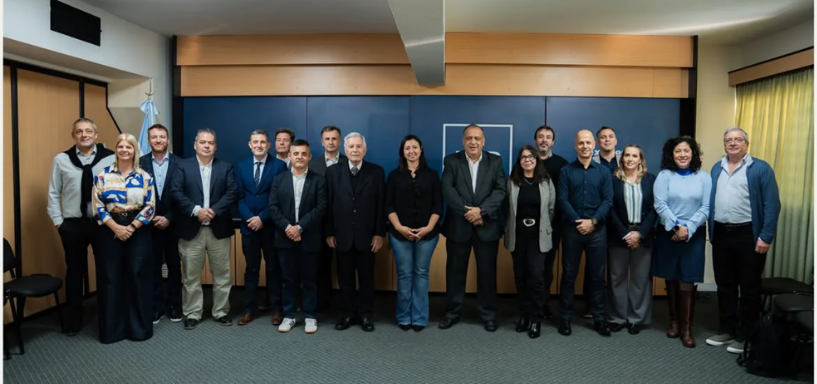 🚀 AFIDEER se prepara para la Semana de Emprendimiento e Innovación 2026En el 6.º Plenario del C (1)
